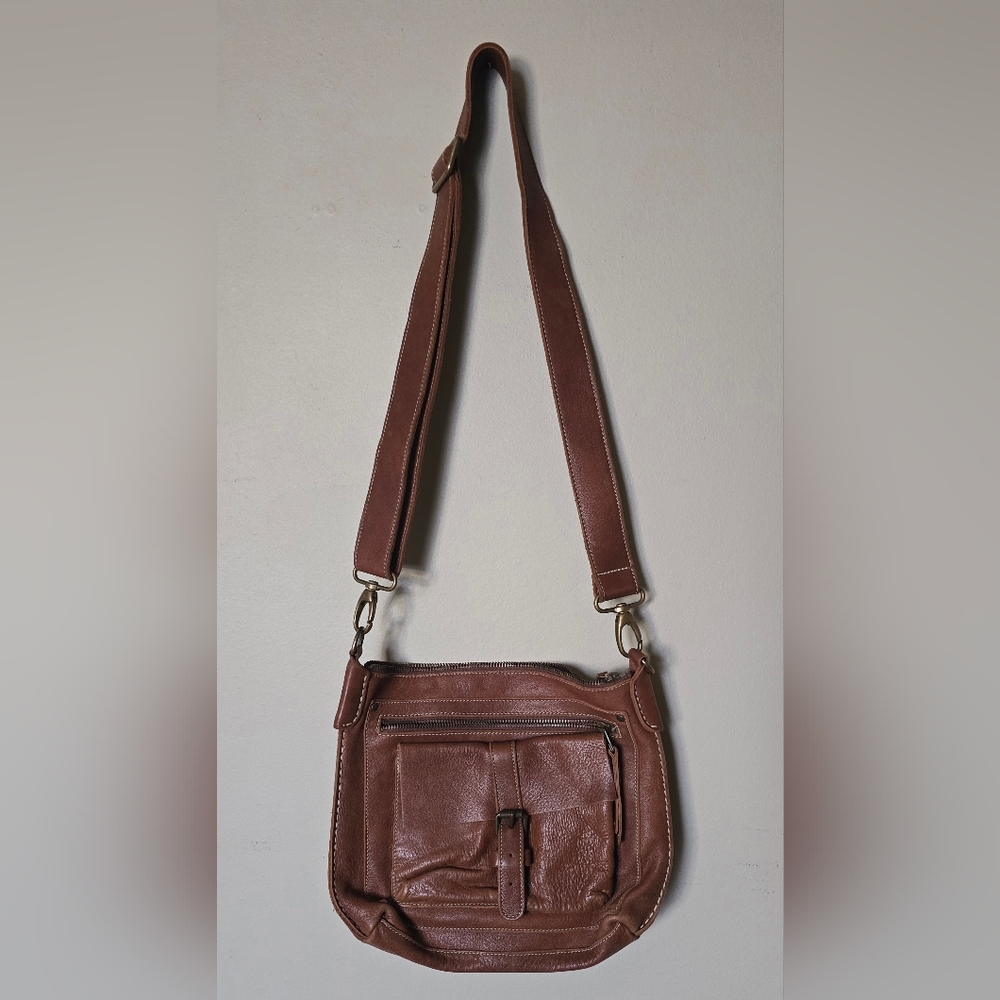💥 Vintage Genuine Leather Roots Tribe Crossbody